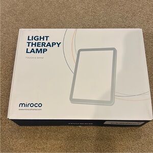 Light therapy lamp